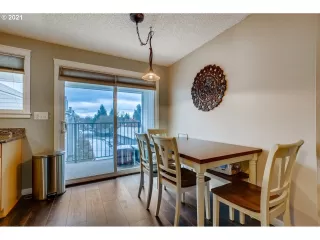 Photo #4: 20568153 Listing