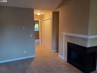 Photo #2: 20568380 Listing