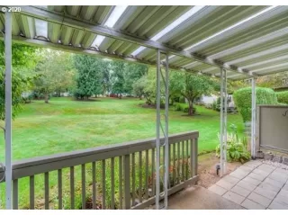 Photo #4: 20570095 Listing