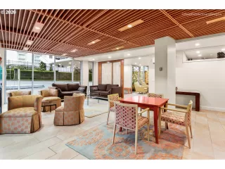 Photo #2: 20570434 Listing