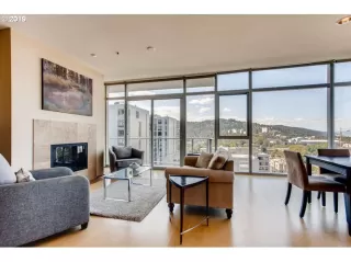 Photo #6: 20573444 Listing