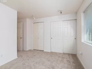 Photo #4: 20573449 Listing