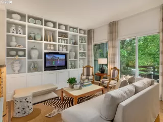 Photo #2: 20573556 Listing