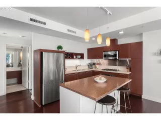 Photo #2: 20579906 Listing 