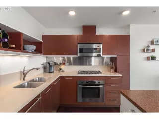 Photo #3: 20579906 Listing 