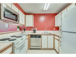 Photo #3: 20580820 Listing