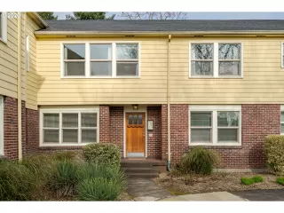 Photo #3: 20581461 Listing