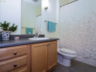 Photo #2: 20582134 Listing