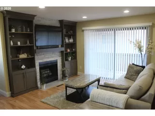 Photo #3: 20585760 Listing