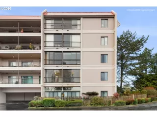 Photo #1: 20586679 Listing 