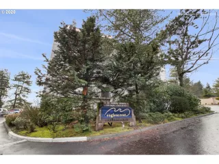 Photo #2: 20586679 Listing 