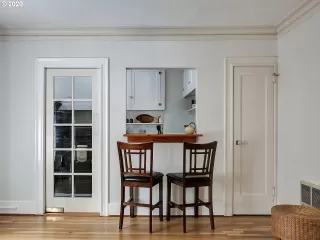 Photo #3: 20587076 Listing