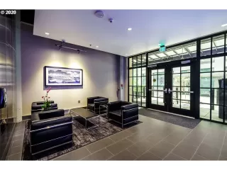 Photo #1: 20587102 Listing 