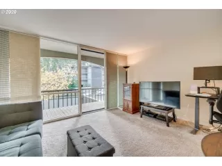 Photo #6: 20587129 Listing 