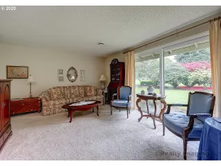 Photo #5: 20587649 Listing 