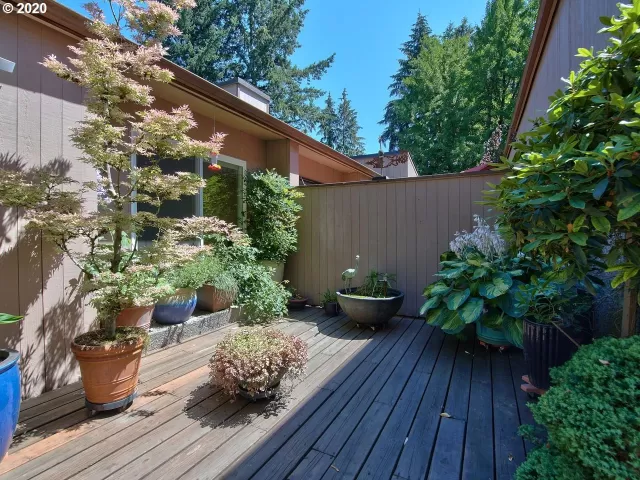 MLS: 20587987 Condo For Sale