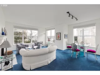 Photo #1: 20589912 Listing