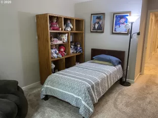 Photo #3: 20590062 Listing