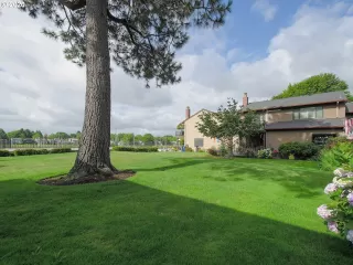 Photo #1: 20590343 Listing