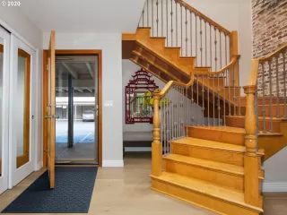 Photo #6: 20591076 Listing 