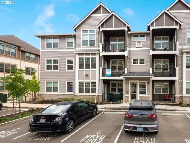 MLS: 20592139 Condo For Sale