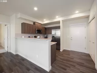 Photo #2: 20592139 Listing 