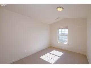 Photo #6: 20592963 Listing 