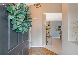 Photo #1: 20593863 Listing