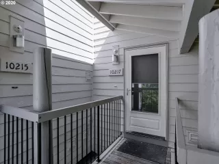 Photo #2: 20594377 Listing 