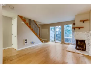 Photo #3: 20595375 Listing