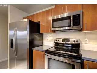 Photo #6: 20595894 Listing 