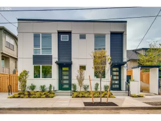 Photo #3: 20596490 Listing