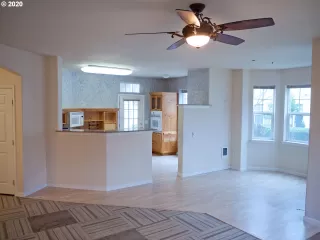 Photo #4: 20596681 Listing 