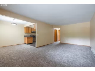 Photo #3: 20597075 Listing 