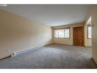 Photo #5: 20597075 Listing 