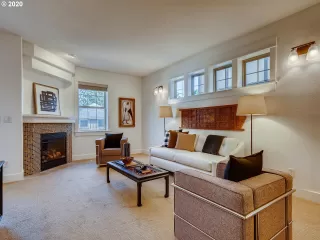 Photo #3: 20598556 Listing 