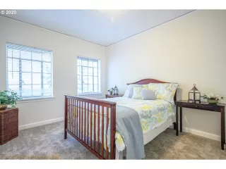 Photo #2: 20599268 Listing
