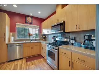 Photo #2: 20599374 Listing 