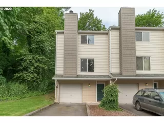 Photo #1: 20599500 Listing