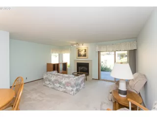 Photo #1: 20599906 Listing