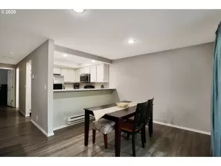 Photo #1: 20600400 Listing 