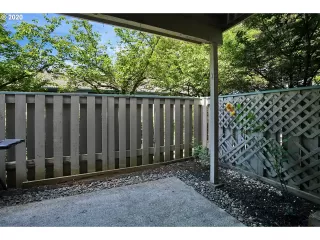Photo #3: 20600400 Listing 