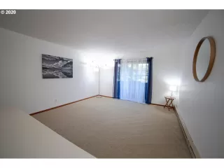 Photo #2: 20600545 Listing