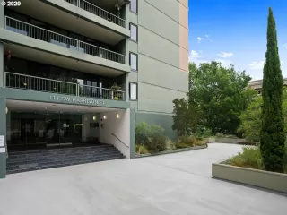 Photo #2: 20600994 Listing
