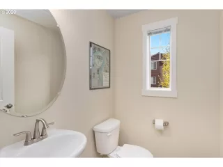 Photo #3: 20601096 Listing 