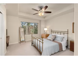 Photo #6: 20601096 Listing 