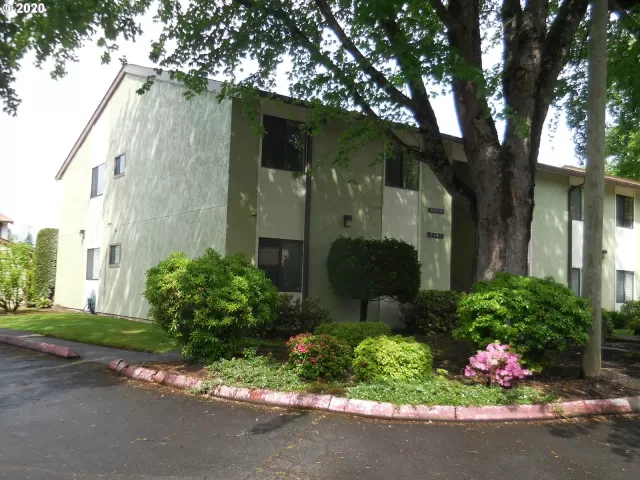 MLS: 20602608 Condo For Sale
