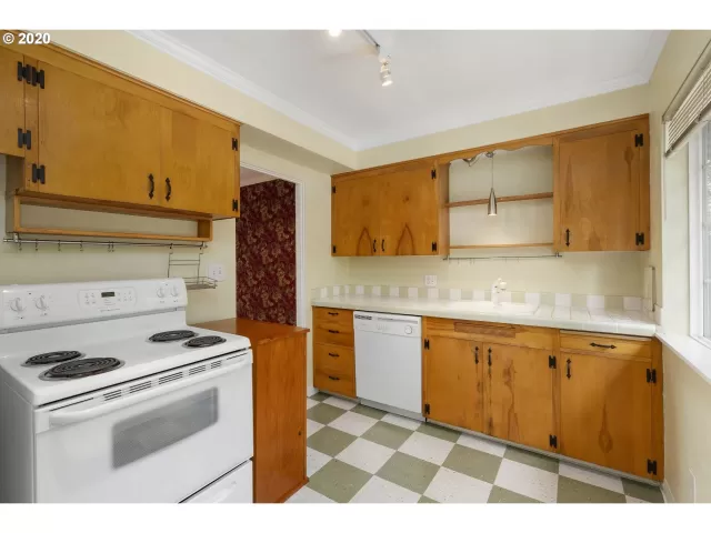 MLS: 20603078 Condo For Sale