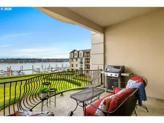 Photo #5: 20607145 Listing 