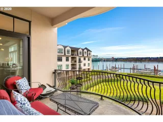 Photo #6: 20607145 Listing 